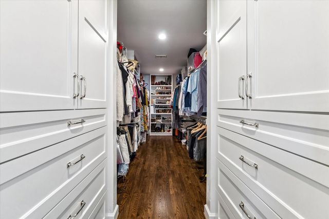 1925 Banks Street, Houston, TX 77098