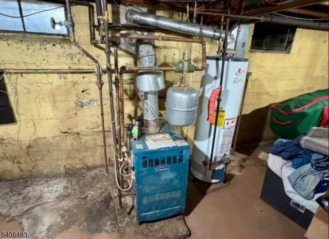 420 Academy Ter, Linden City, NJ 07036