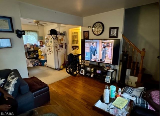 420 Academy Ter, Linden City, NJ 07036