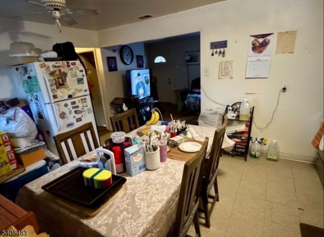 420 Academy Ter, Linden City, NJ 07036