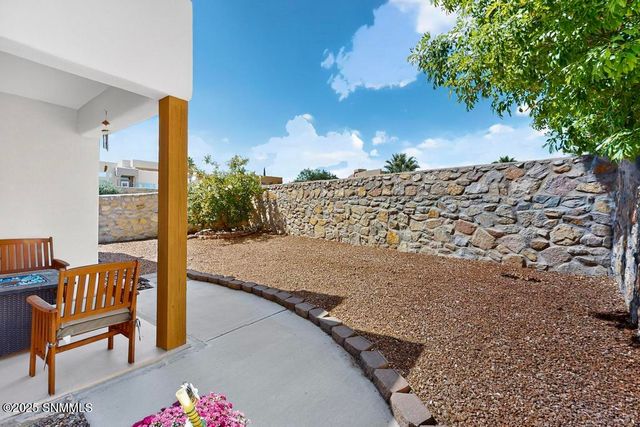 536 La Melodia Drive, Las Cruces, NM 88011