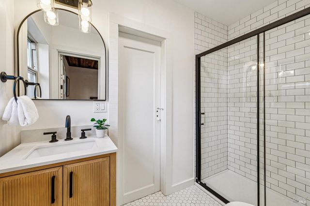 18 Cypress Road, Point Reyes Station, CA 94956