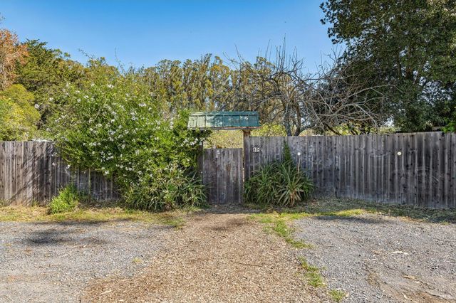 18 Cypress Road, Point Reyes Station, CA 94956