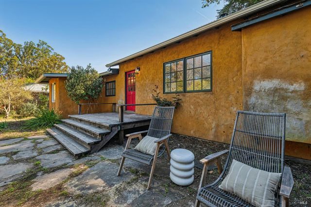 18 Cypress Road, Point Reyes Station, CA 94956