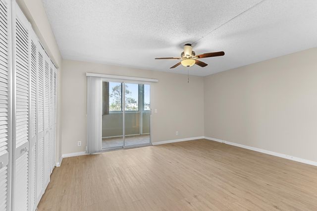 3013 Wolverton A, Boca Raton, FL 33434