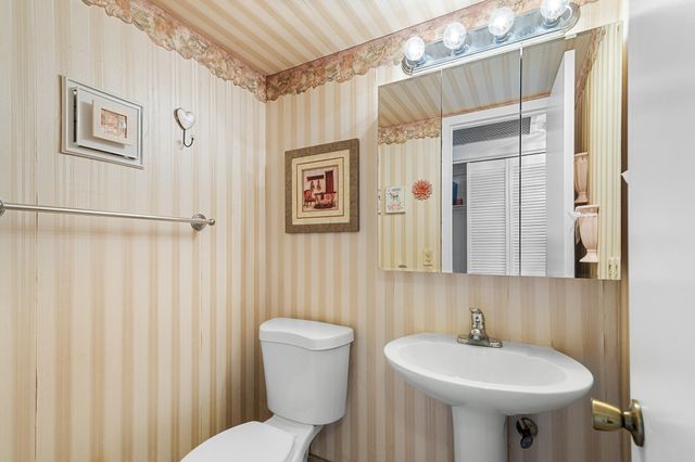 3013 Wolverton A, Boca Raton, FL 33434