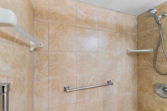 3013 Wolverton A, Boca Raton, FL 33434