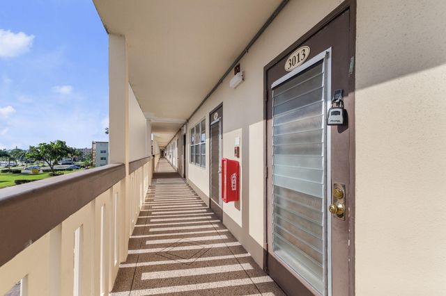 3013 Wolverton A, Boca Raton, FL 33434