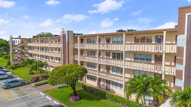 3013 Wolverton A, Boca Raton, FL 33434