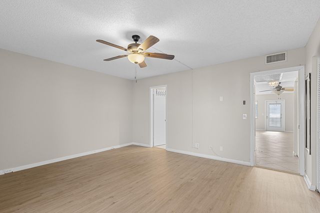 3013 Wolverton A, Boca Raton, FL 33434