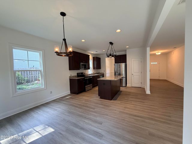 4185 Murdocksville Road, West End, NC 27376