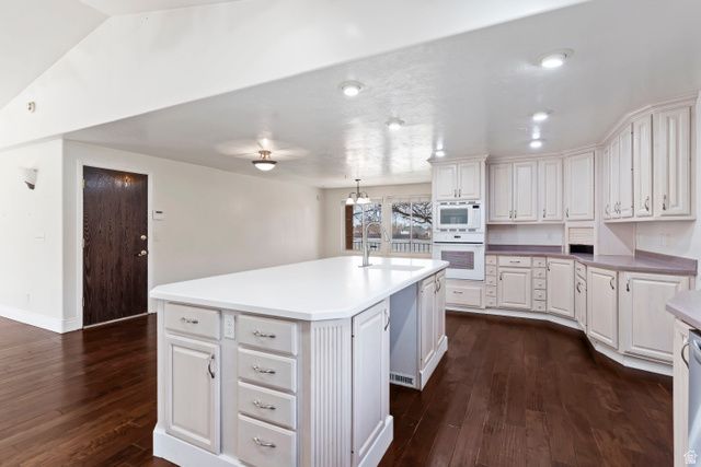 1874 N 300 W, Sunset, UT 84015