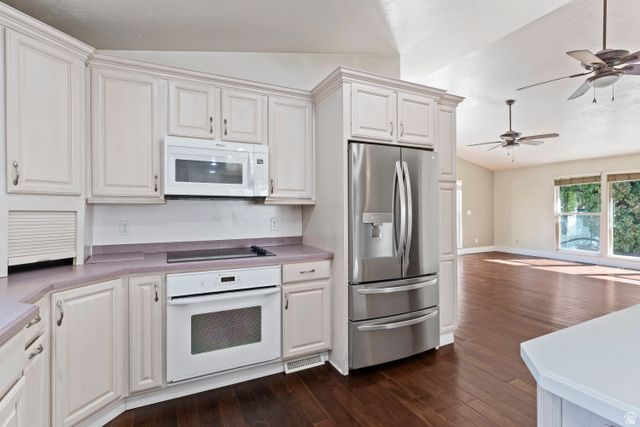 1874 N 300 W, Sunset, UT 84015