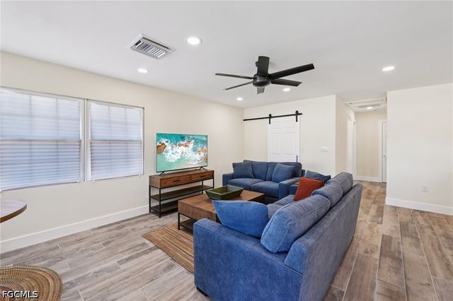 210 Hibiscus DR, Fort Myers Beach, FL 33931