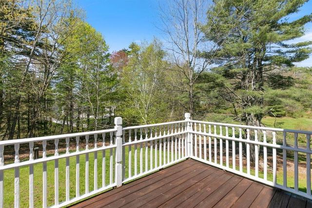 39 Prescott Road, Raymond, NH 03077