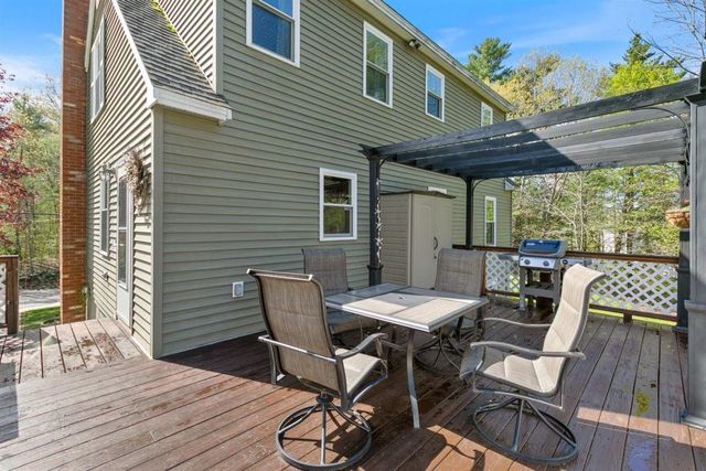 39 Prescott Road, Raymond, NH 03077