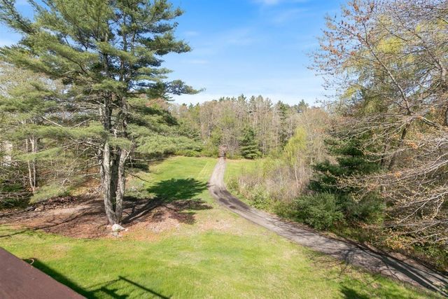 39 Prescott Road, Raymond, NH 03077
