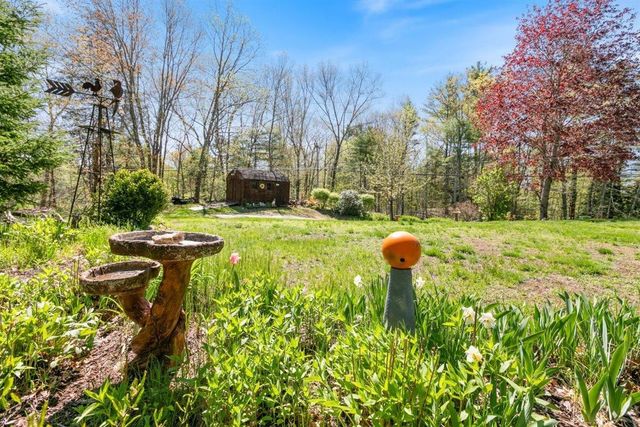 39 Prescott Road, Raymond, NH 03077