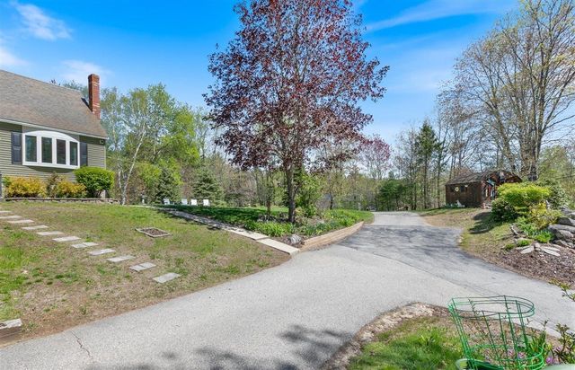 39 Prescott Road, Raymond, NH 03077