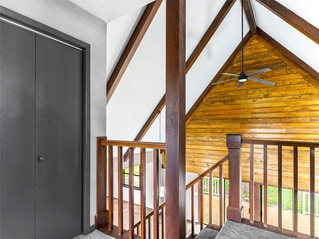 305 Johnson Avenue, Palacios, TX 77465