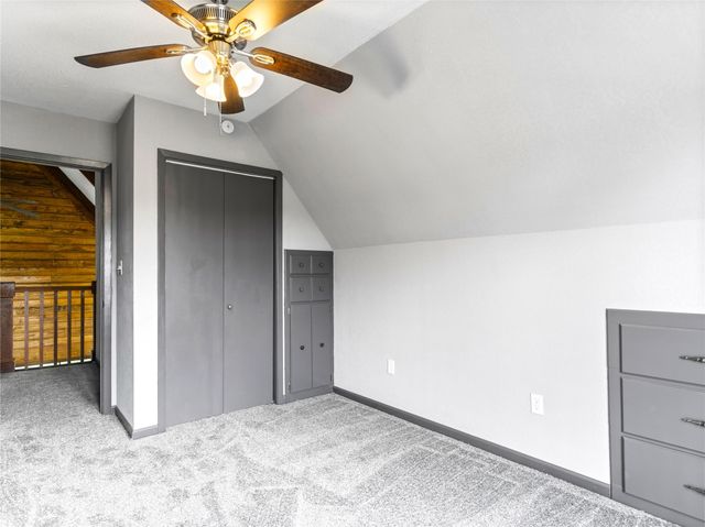 305 Johnson Avenue, Palacios, TX 77465