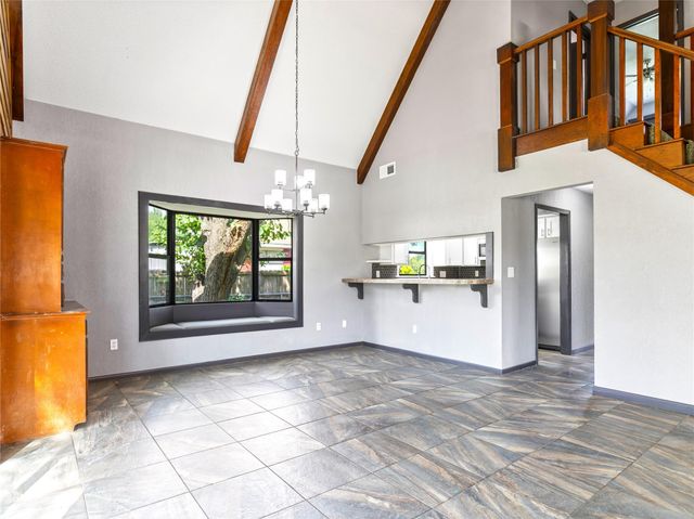 305 Johnson Avenue, Palacios, TX 77465