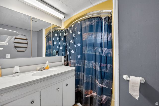 24 GROVER ST, Layton, UT 84041