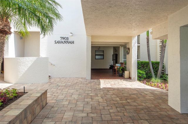 7903 SAILBOAT KEY BOULEVARD S 102, South Pasadena, FL 33707