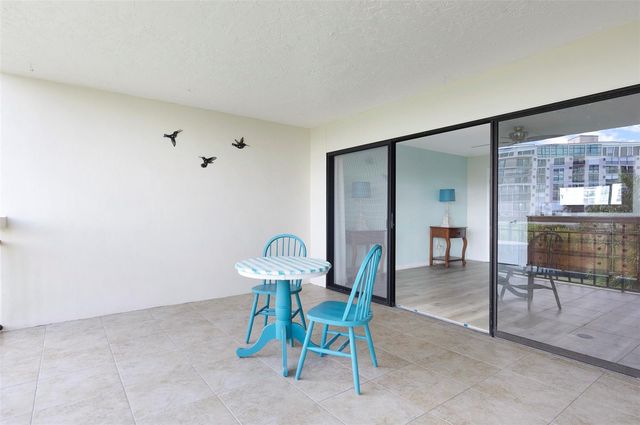 7903 SAILBOAT KEY BOULEVARD S 102, South Pasadena, FL 33707