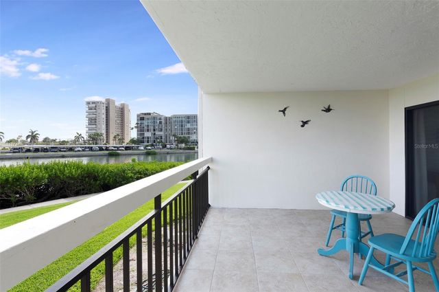 7903 SAILBOAT KEY BOULEVARD S 102, South Pasadena, FL 33707