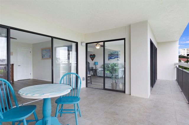 7903 SAILBOAT KEY BOULEVARD S 102, South Pasadena, FL 33707