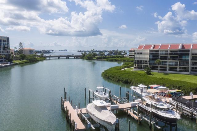 7903 SAILBOAT KEY BOULEVARD S 102, South Pasadena, FL 33707