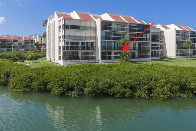 7903 SAILBOAT KEY BOULEVARD S 102, South Pasadena, FL 33707