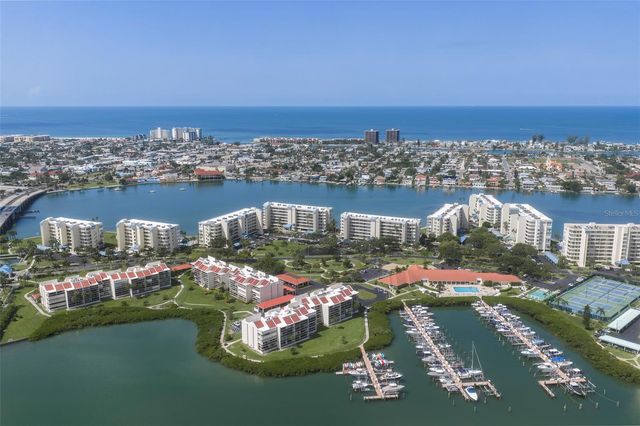 7903 SAILBOAT KEY BOULEVARD S 102, South Pasadena, FL 33707