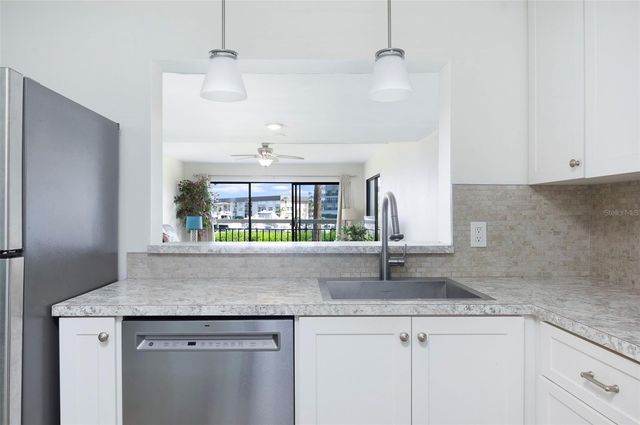 7903 SAILBOAT KEY BOULEVARD S 102, South Pasadena, FL 33707