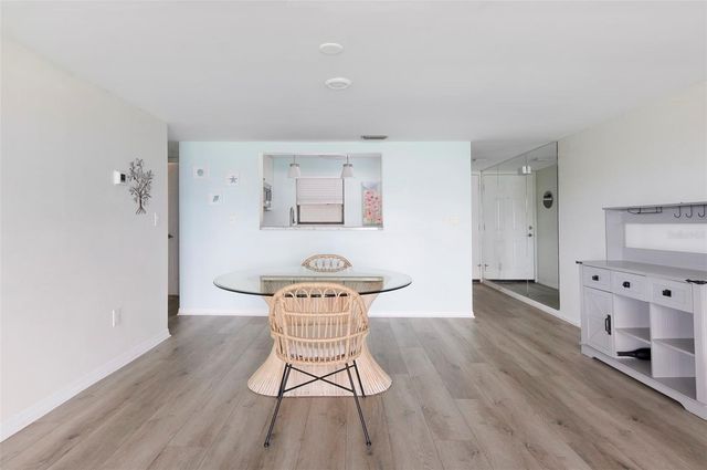 7903 SAILBOAT KEY BOULEVARD S 102, South Pasadena, FL 33707