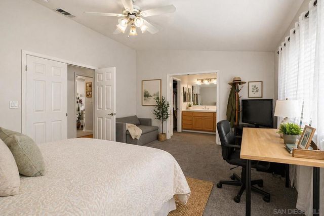 9350 Golondrina Dr, La Mesa, CA 91941