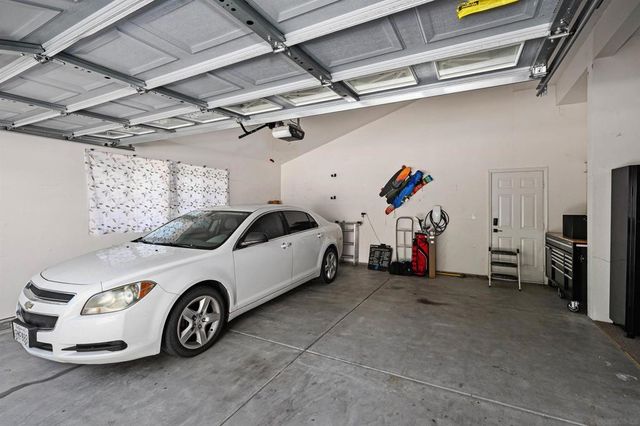 9350 Golondrina Dr, La Mesa, CA 91941