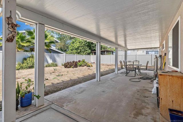 9350 Golondrina Dr, La Mesa, CA 91941
