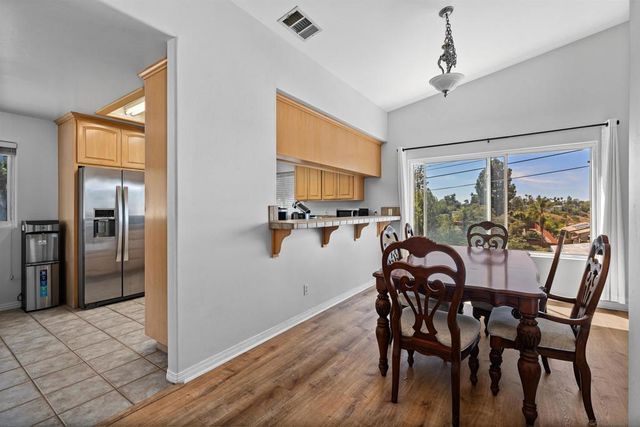 9350 Golondrina Dr, La Mesa, CA 91941