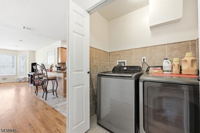 433 Linden Ave, Elizabeth City, NJ 07202