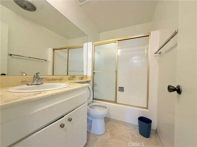 1301 S Atlantic Boulevard B424, Monterey Park, CA 91754