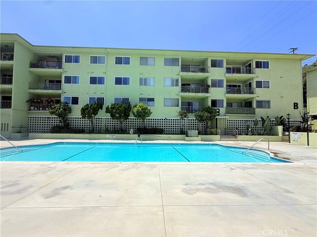 1301 S Atlantic Boulevard B424, Monterey Park, CA 91754