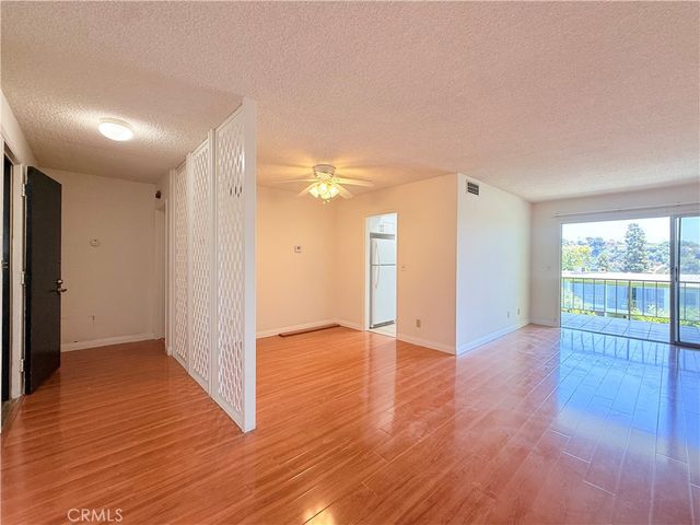 1301 S Atlantic Boulevard B424, Monterey Park, CA 91754