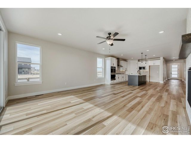 5842 Aspenglow St, Firestone, CO 80504