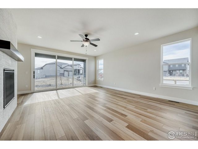 5842 Aspenglow St, Firestone, CO 80504