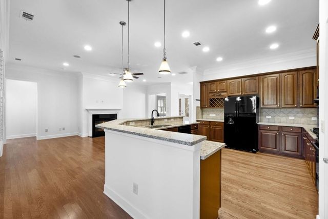 430 Larkspur Drive, Canton, GA 30114