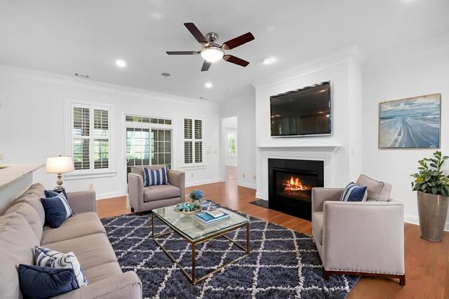 430 Larkspur Drive, Canton, GA 30114