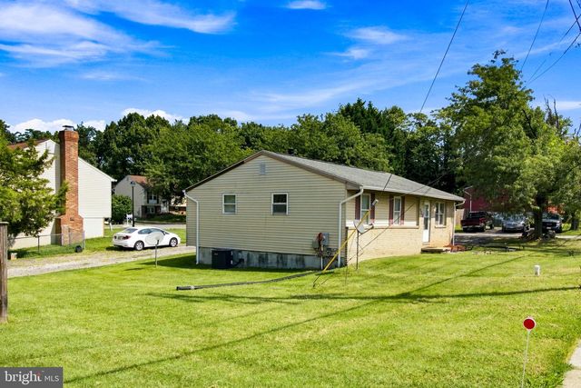 940 HAMMONDS LN, Brooklyn, MD 21225