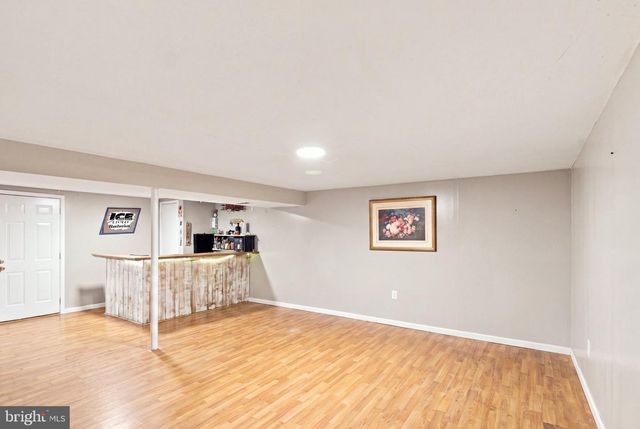 940 HAMMONDS LN, Brooklyn, MD 21225